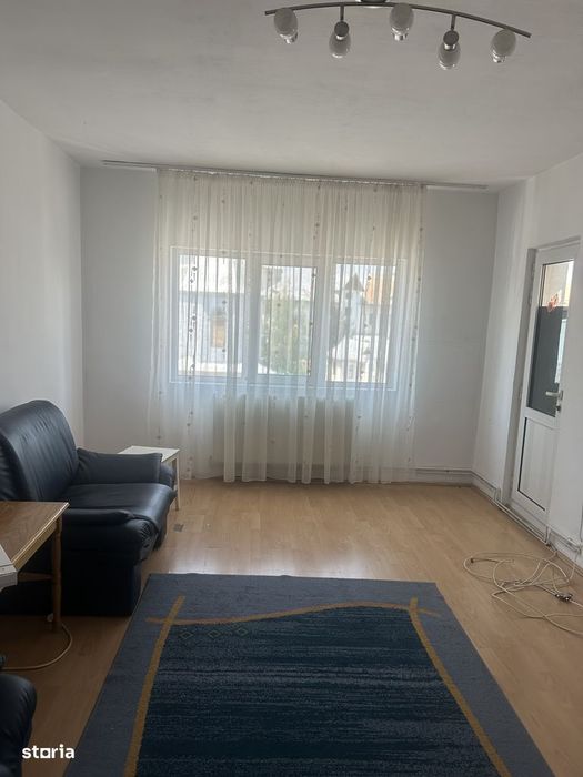 Campina - ultracentral - ap. 2 cam - mobilat - 250 Euro/Luna