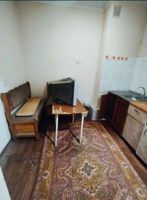 Юнусабад 7кв Аренда 1 комн 1 этаж