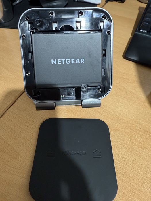 Modem portabil Netgear model Nighthawk M1