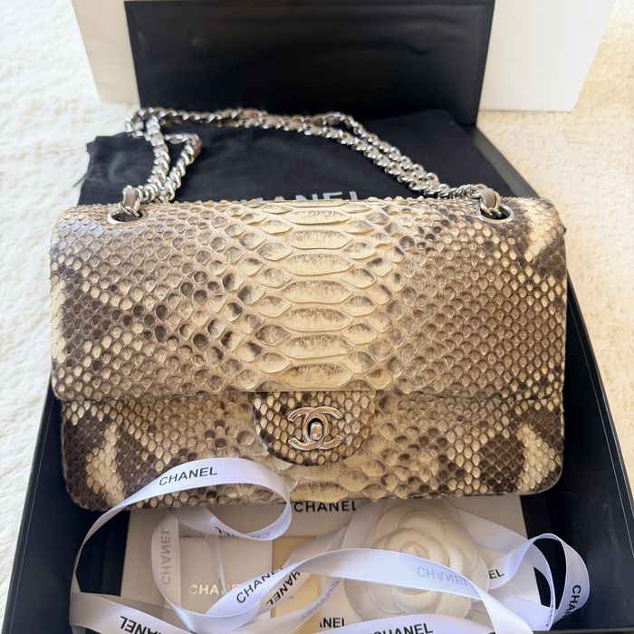 Chanel geanta piele naturală