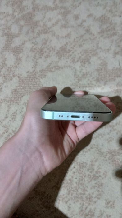 iPhone 12mini bolishi shu.