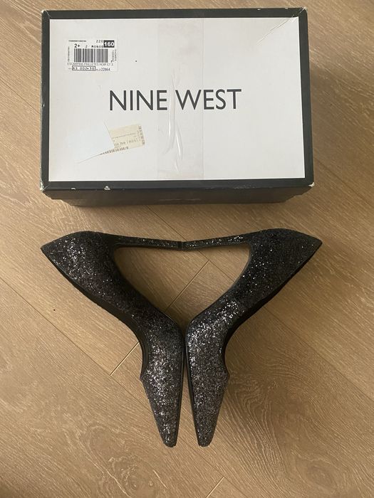 Nine West нови с кутия високи обувки с брокат