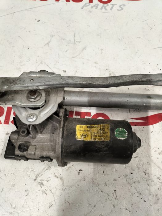 Моторче - механизъм предни чистачки Hyundai Veloster / Хюндай Велостър