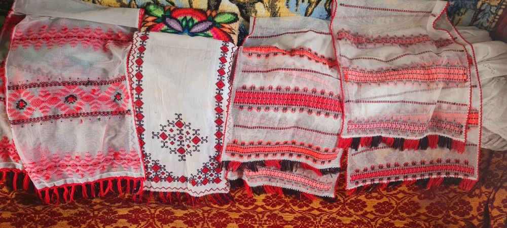 Țesături manuale vechi carpete