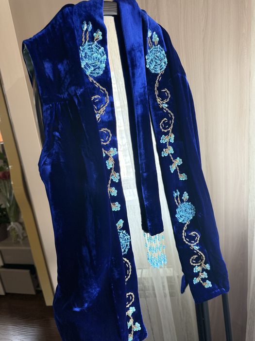 Продается одежда в национальном стиле