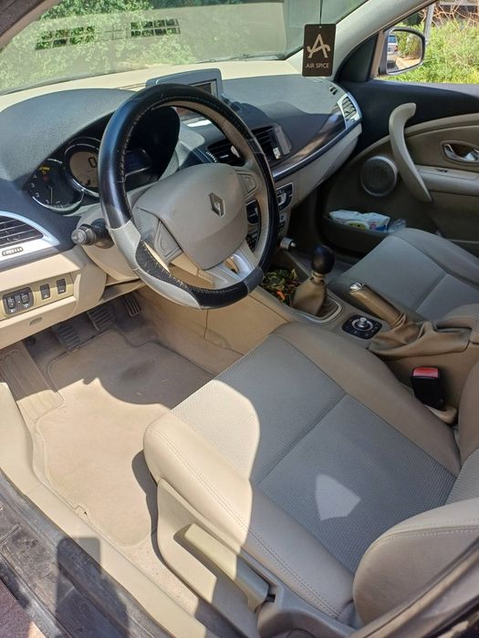 Продавам Renaut Megane 1.9 dci Navi Keyless