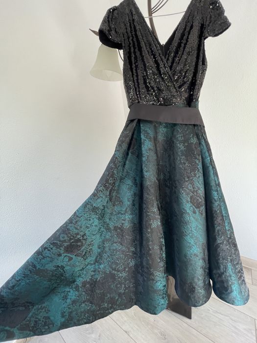 Rochie midi de seara, mărimea 42