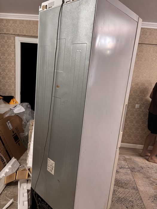 Продам холодильник Samsung No Frost