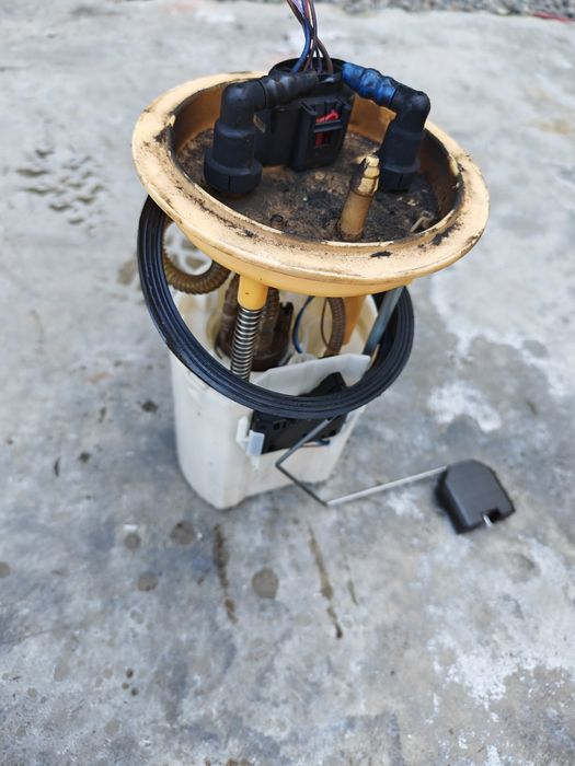 Pompa motorina litometru vw passat b7 2.0tdi cff 400lei