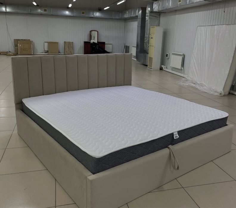 Кровать и Матрас