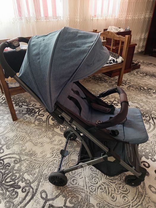 Детский йегиладиган коляска
