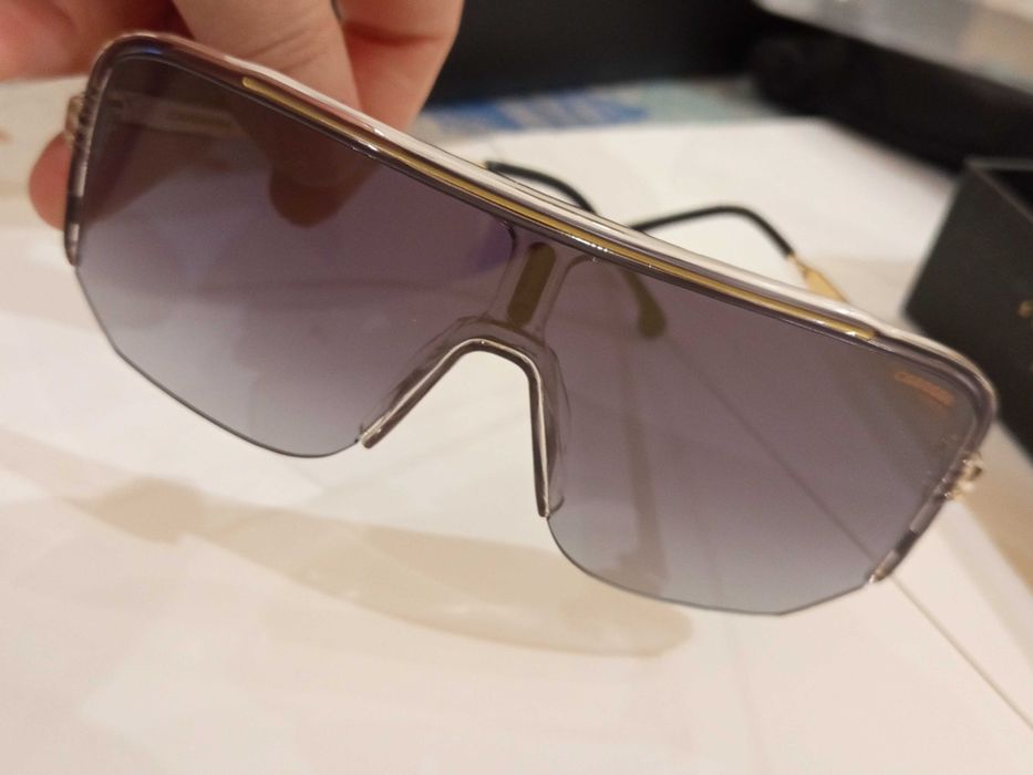 Слънчеви очила Carrera