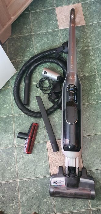 Прахосмукачка BOSCH с батерия, за части