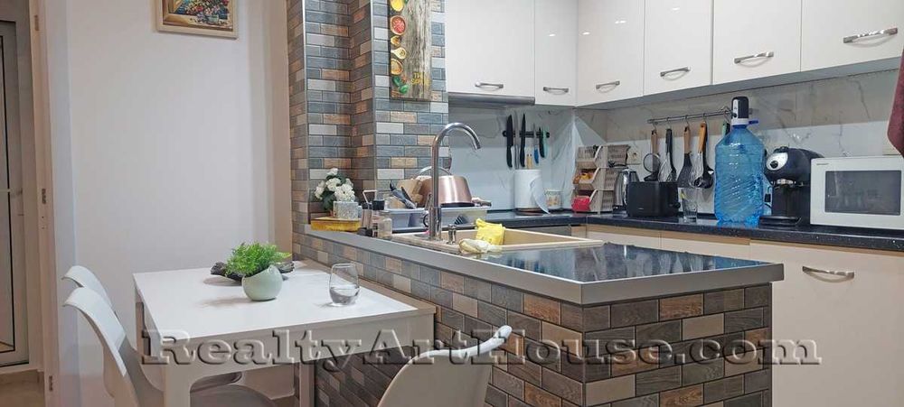 Продава се Двустаен апартамент в София, Люлин 2 - 101 кв.м за 1882 €/кв.м - Снимка #2