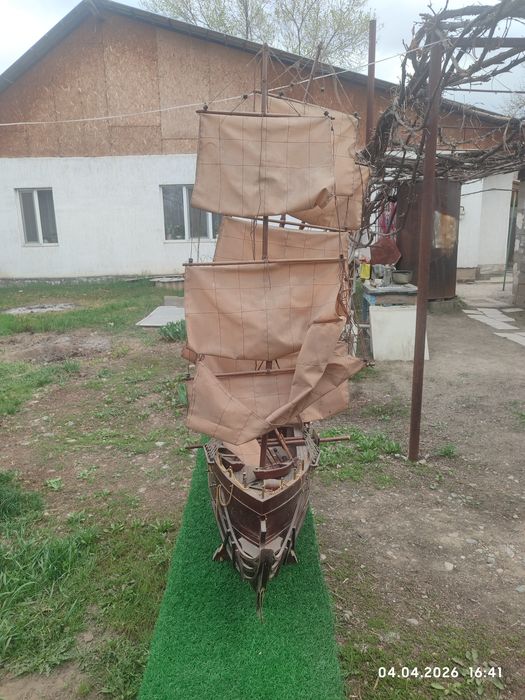 Продается корабль парусник