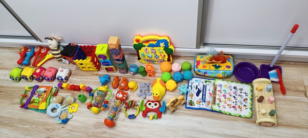 Jucărie pentru bebeluși