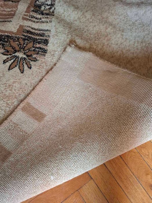 килим 165х230, бежово кафяво запазен