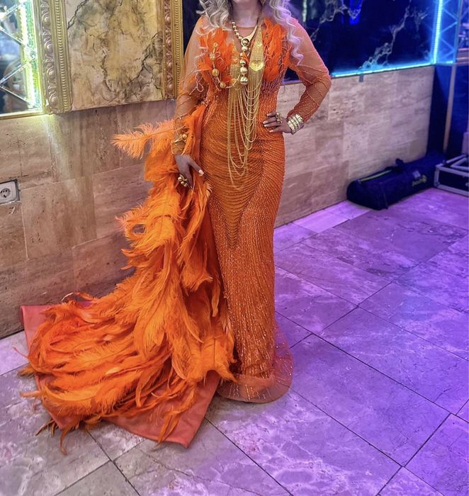 Официална дълга оранжева рокля