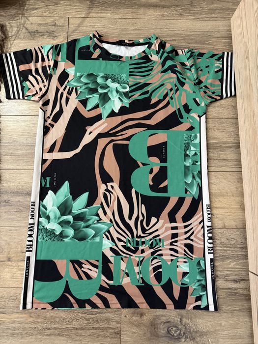 Чисто нова дамска рокля Junona