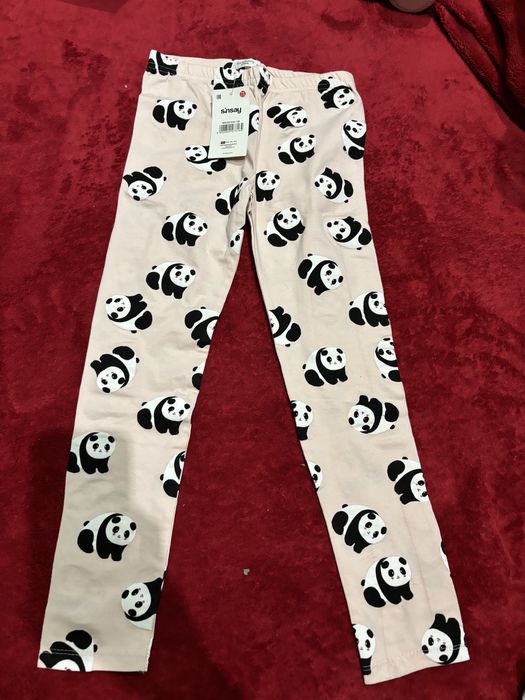 Нови долнища за момиче