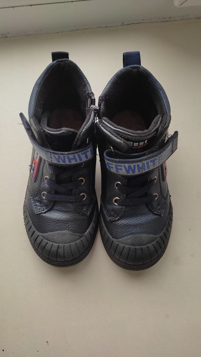 Ботинки демисезонные на мальчика 29р.