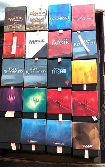 Vand cutie - Bundle -  500 carti Magic the Gathering (MTG)