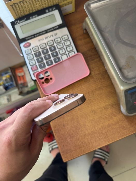 iPhone 16 pro с гарантией
