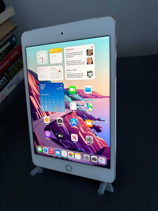 Apple iPad Mini 4 A1550 7.9' 64GB и 128 GB WiFi + Cellular - Перфектени