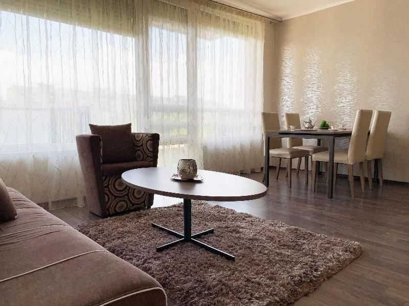 Дава се под наем Тристаен апартамент в София, Витоша - 92 кв.м за 624 € - Снимка #4