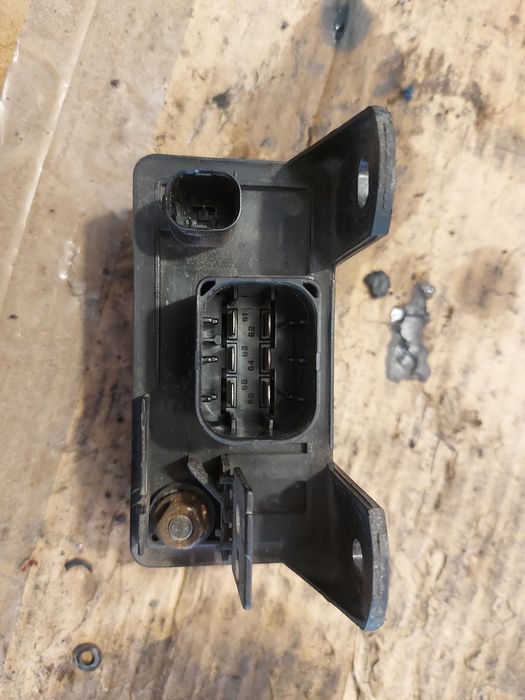 Реле подгревни свещи Мерцедес Ц , ЦЛК / Mercedes C w203 , CLK 209