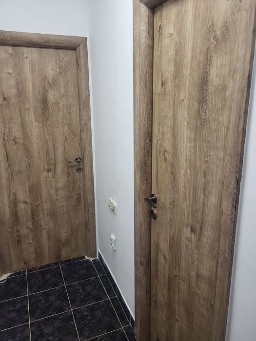 Inchiriez apartament semidecomandat 3 camere Giulesti