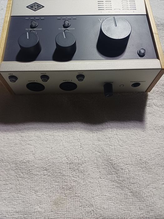 Vand Universal Audio Volt 2-76