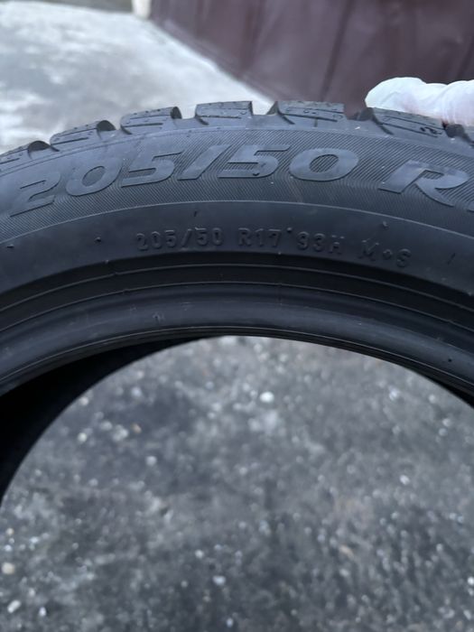 Anvelopa Pirelli Sottozero 3 noua