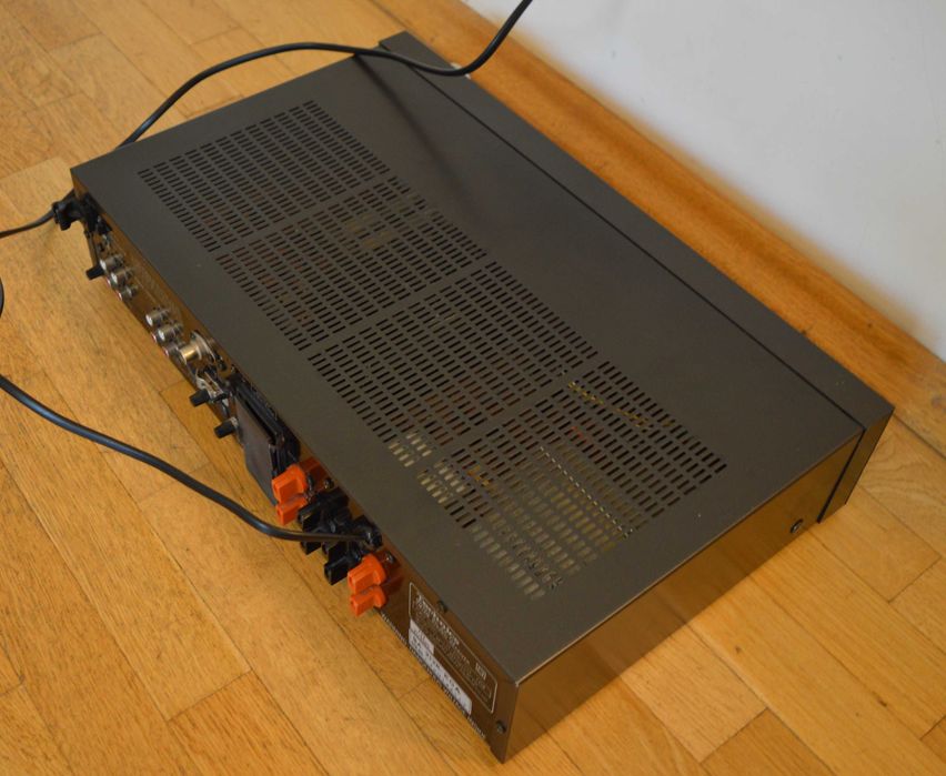 Hi Fi стерео ресийвър Technics SA-212 Made in Japan