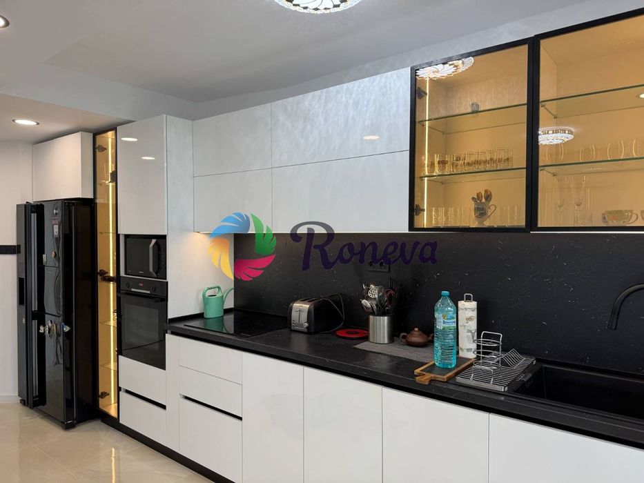 Продава се Тристаен апартамент в Варна, Чайка - 90 кв.м за 3467 €/кв.м - Снимка #2