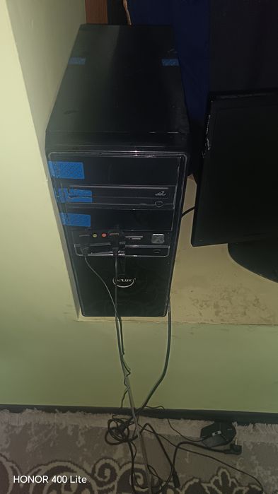 Kompyuter aybi vindovs yangilash kerak