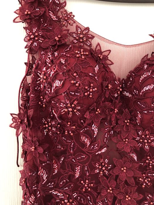 Официална дълга червена рокля