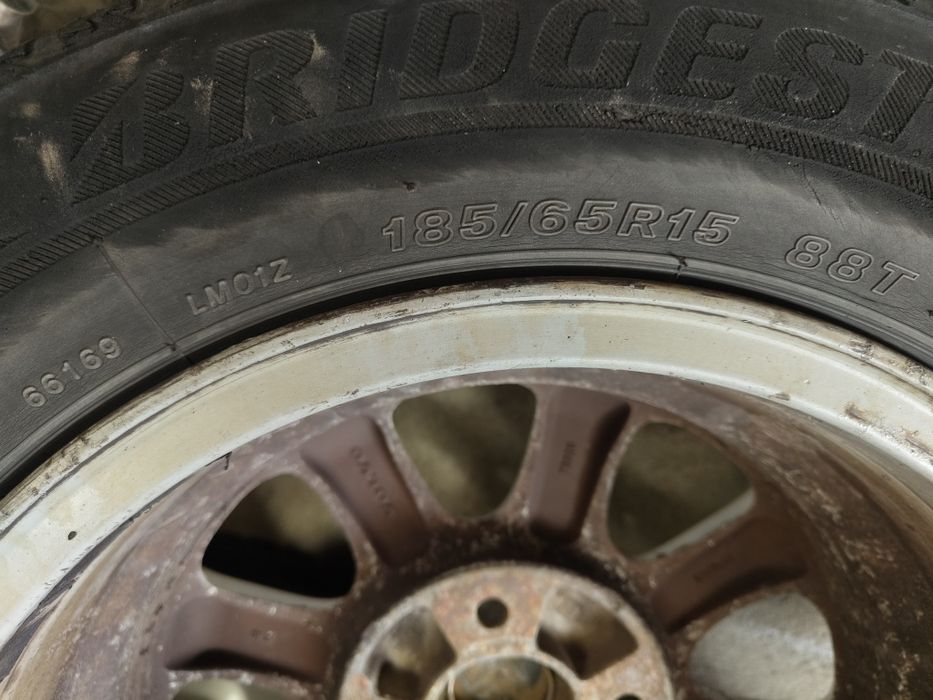 Джанти с гуми R15