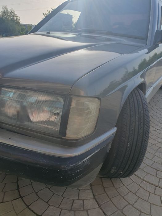 Мерседес-бенс 190