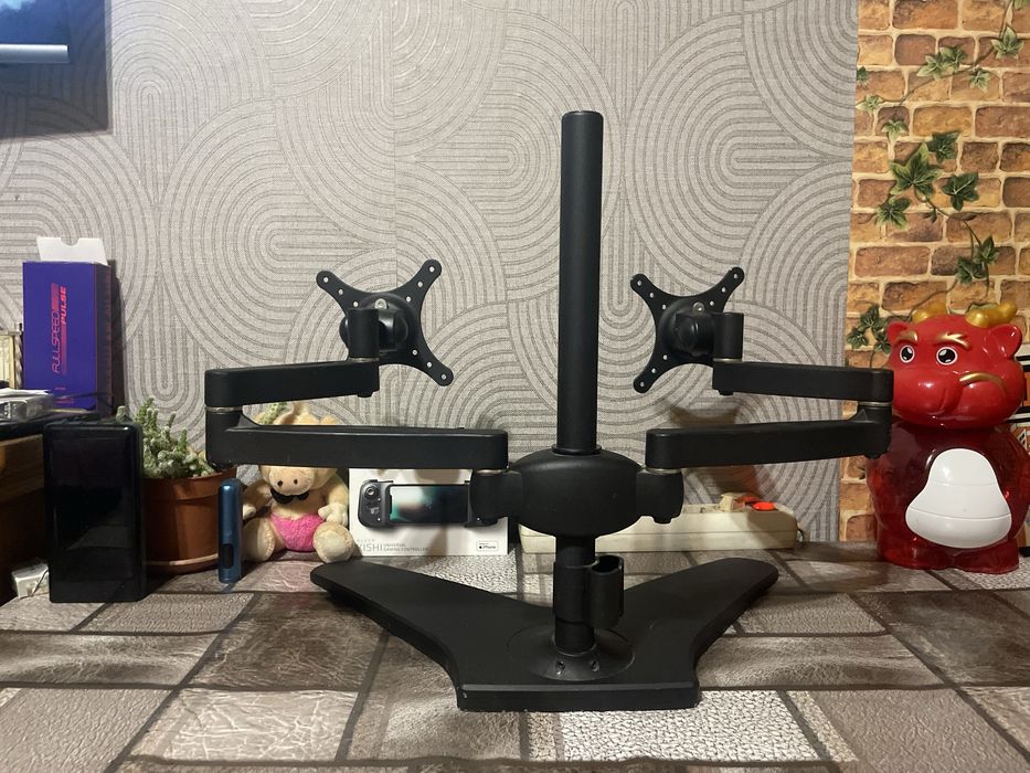 Стойка за два монитора