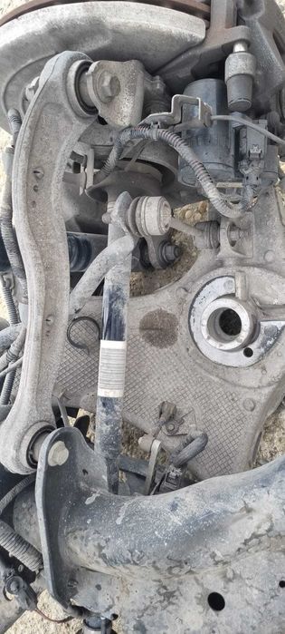 Brat mare bascula spate stanga dreapta  Range Rover Velar