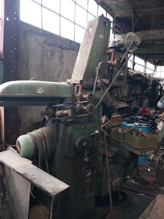 Продавам металообработваща фреза