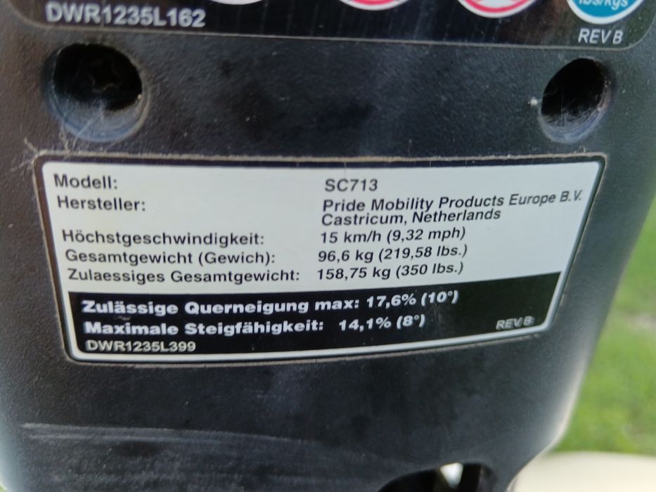 Scuter, cărucior electric pt persoane cu dizabilități locomotorii, dificultăți de deplasare