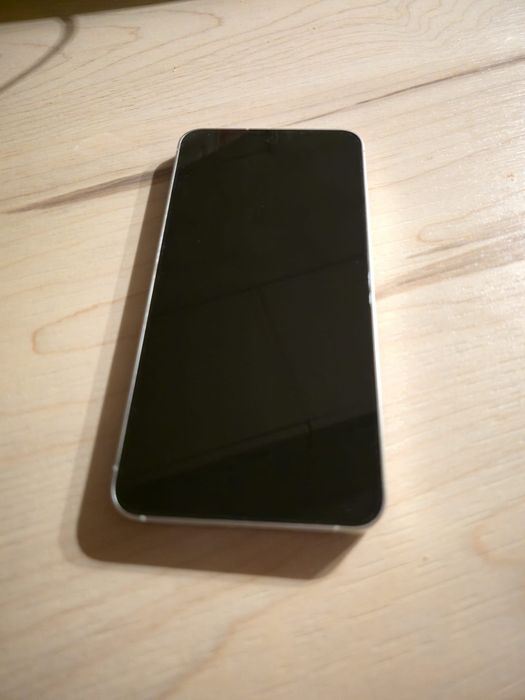 Vand samsung galaxy s24 128 gb impecabil