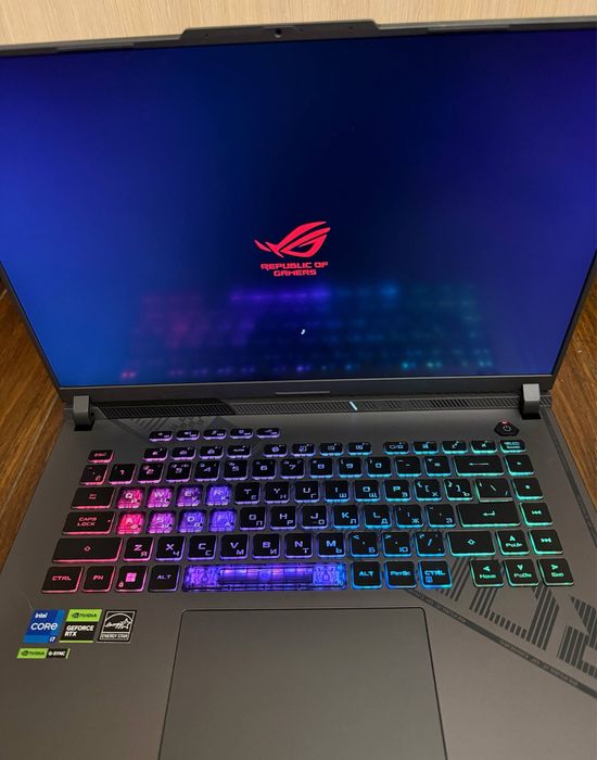 Игровой ноутбук ASUS ROG Strix G16