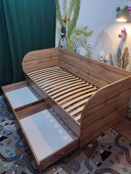 Продам кровать 1.5