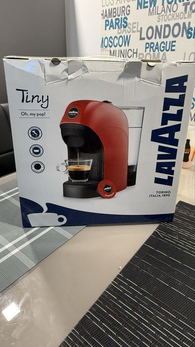 Espressor cafea Lavazza Tiny Negru, A Modo Mio