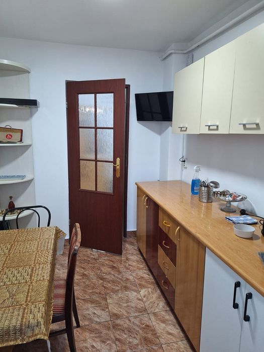 Apartament 2 camere zona parcul tineretului