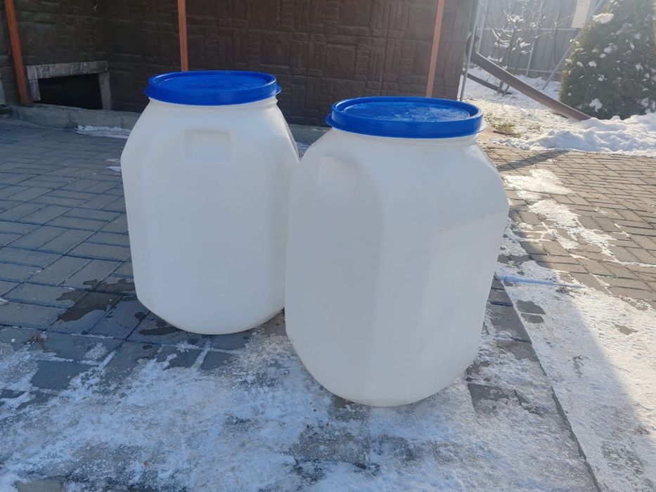 Канистры , бочки