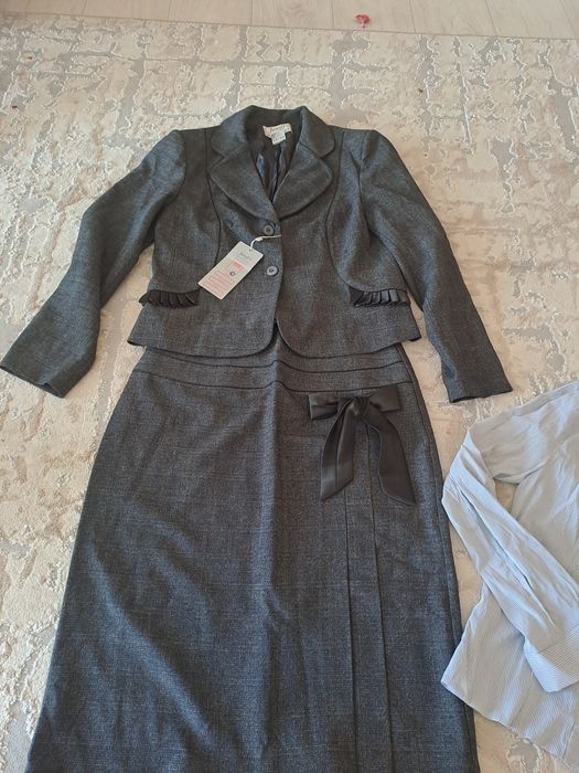 Костюм Сатылады 42- 46.   4000тг